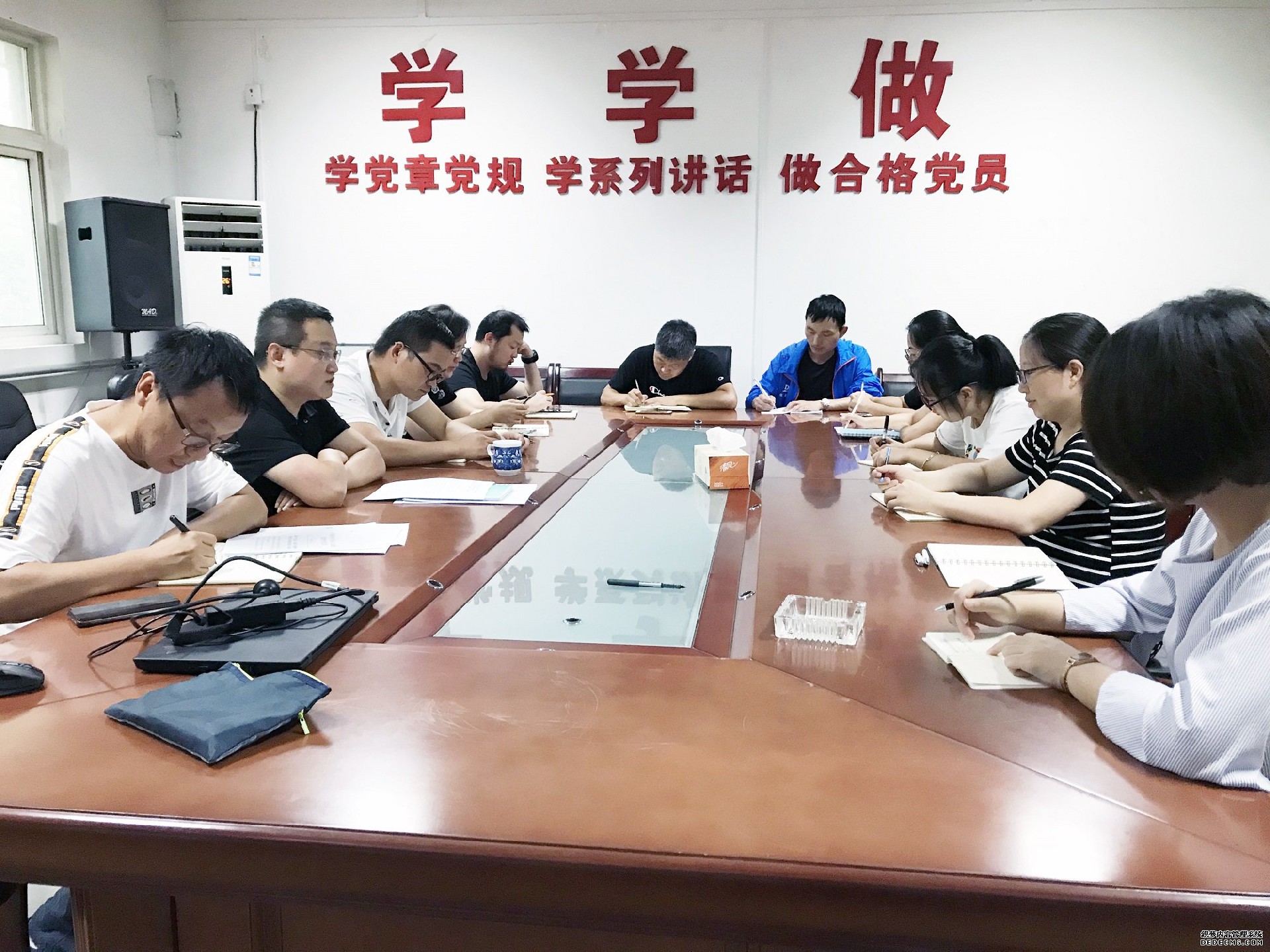 不忘初心勇?lián)?dāng)，牢記使命再前行 ——電勘院第六黨支部召開(kāi)主題教育專題組織生活會(huì)