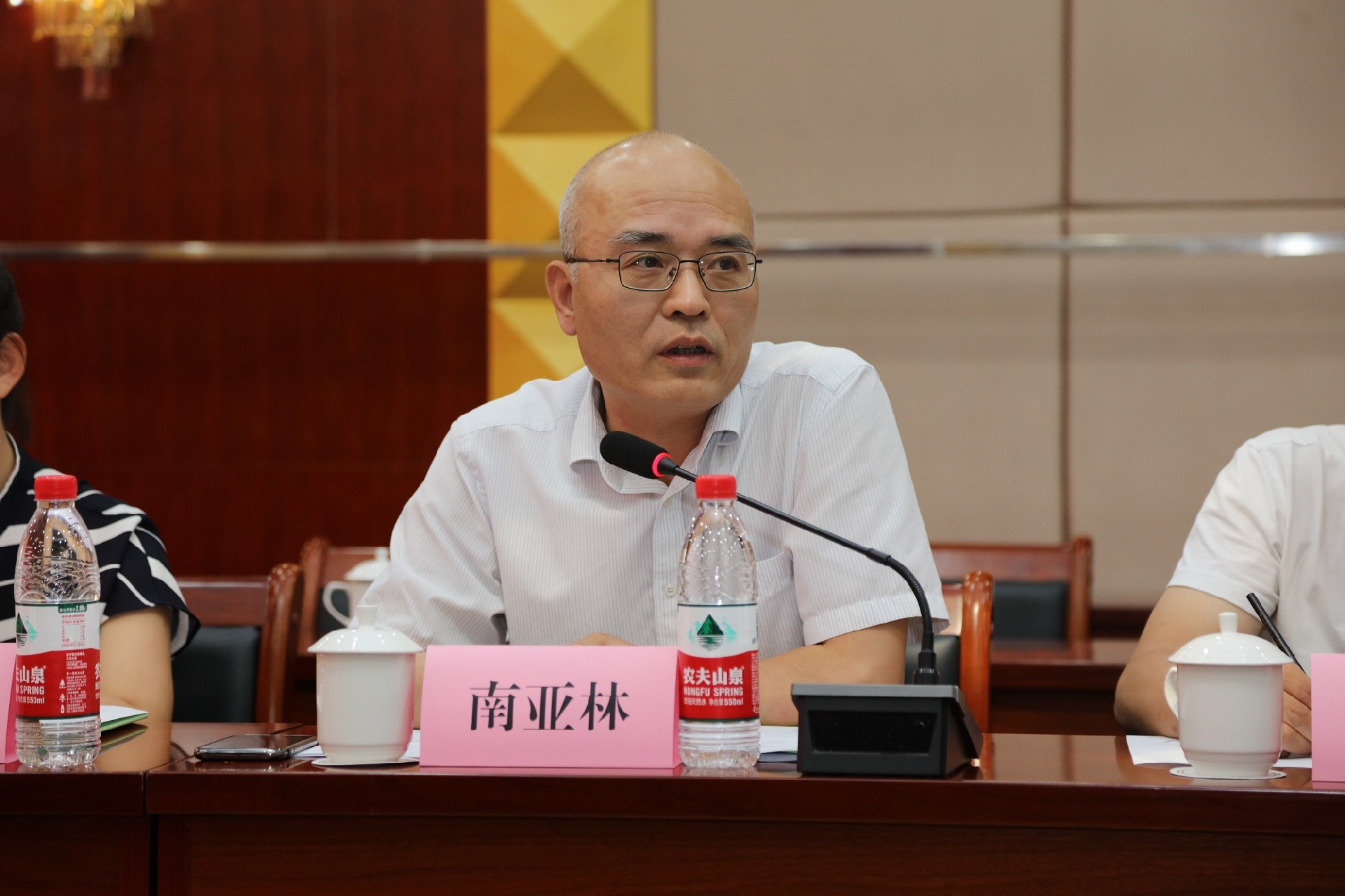 陜西省工程建設(shè)標(biāo)準(zhǔn)《柔性面層基坑支護(hù)技術(shù)規(guī)程》編制工作第二次會(huì)議順利召開