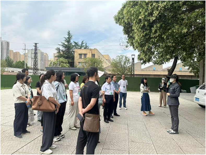 集團開展“提升作風凝共識，團結聚力促發(fā)展”紅色教育活動